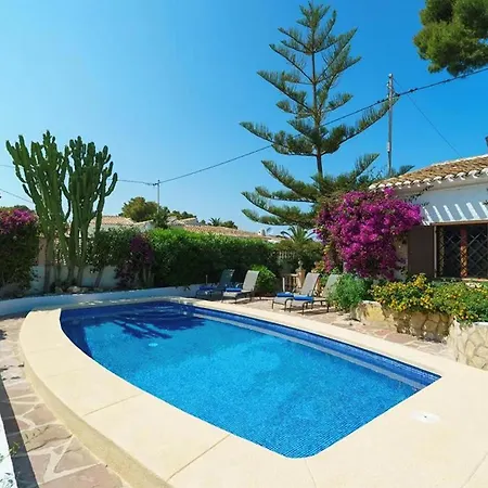 Encantadora En Javea Con Piscina Privada Y Aire Acondicionado, Cerca De La Playa - Es-160-18 * Dénia